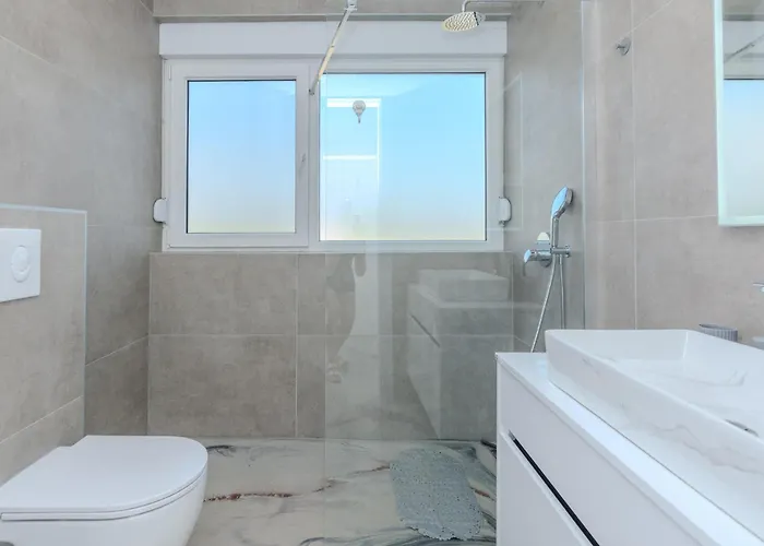 Stunning In With Wifi